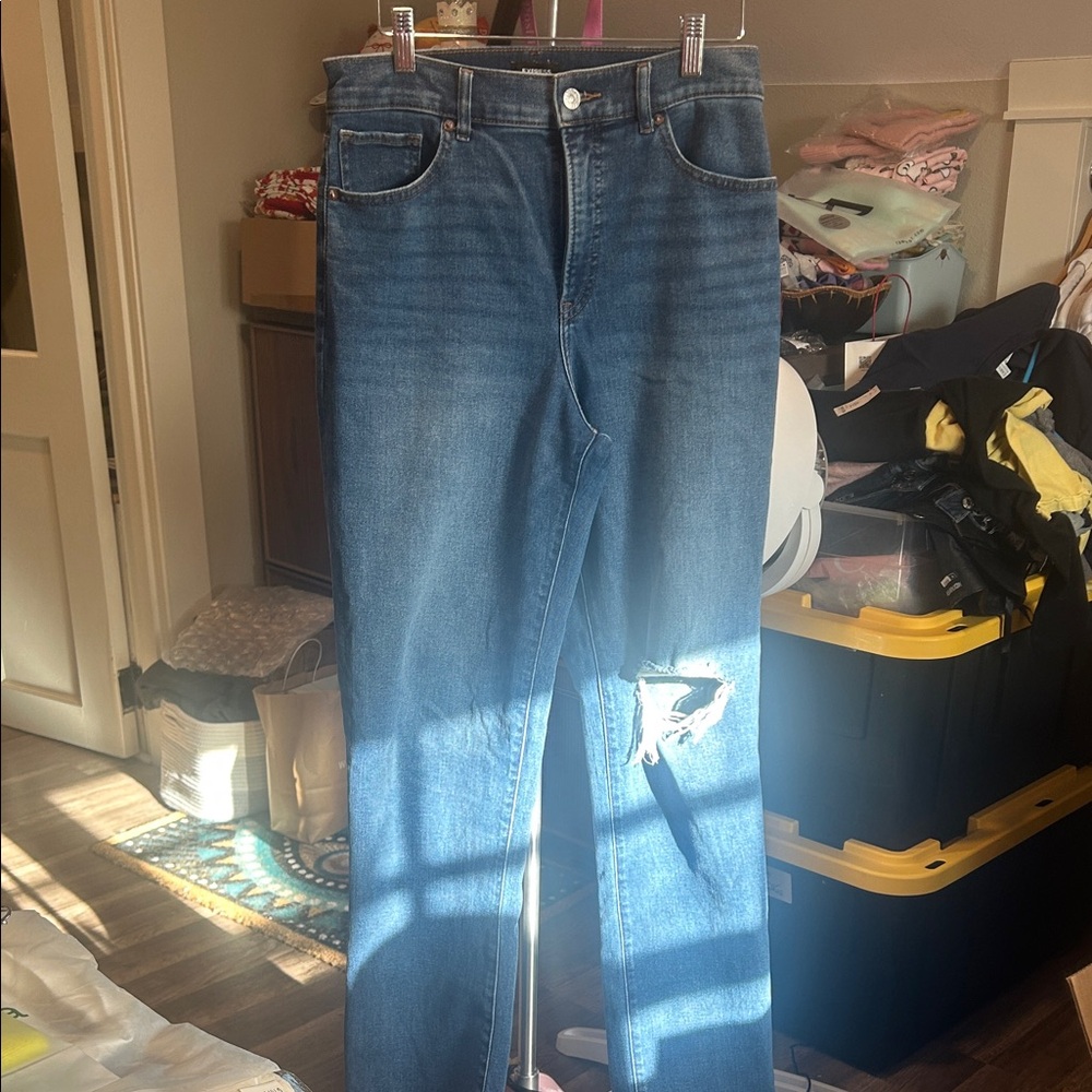 Express High Rise Blue Distressed Jeans Size 6L - Picture 5 of 10